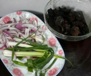 木须肉的做法步骤：4