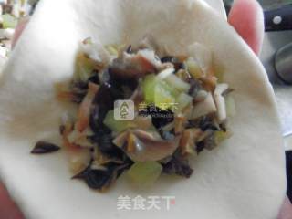 烤草帽馅饼的做法步骤：4