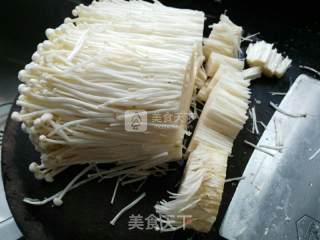 烤金针菇的做法步骤：1
