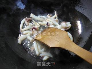 雪菜乌贼炒西葫芦的做法步骤：5