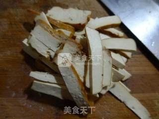 肉丝香干炒雷笋的做法步骤：4