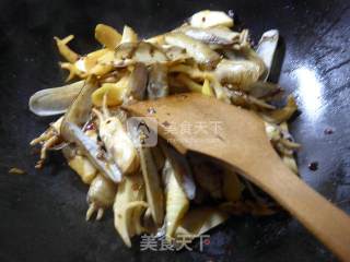 雷笋炒蛏子的做法步骤：9