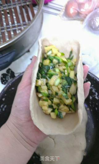 韭菜土豆馅儿莜面饺子的做法步骤：10