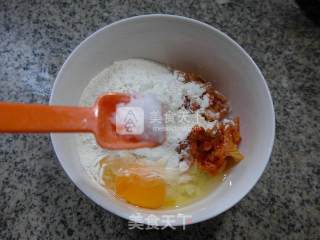 鸡蛋泡菜山药饼饼的做法步骤：5