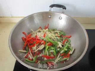 冬笋三丝的做法步骤：5