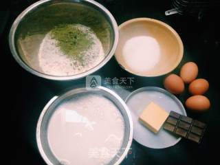 抹茶千层蛋糕的做法步骤：1
