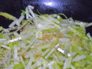 韭黄炒豆腐丝的做法步骤：6