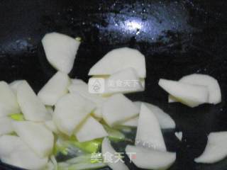 土豆烧肉片的做法步骤：8
