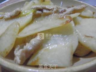 土豆烧肉片的做法步骤：11