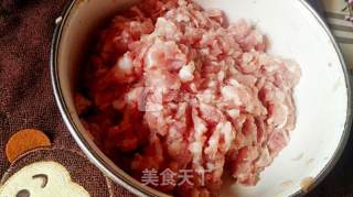 氽白萝卜丝丸子汤的做法步骤：3