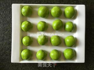 #八珍盛宴#一颗汤圆一份思念=寄托思念的浓情玫瑰汤圆的做法步骤：14