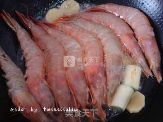 宴客必备——干㸆大虾的做法步骤：4