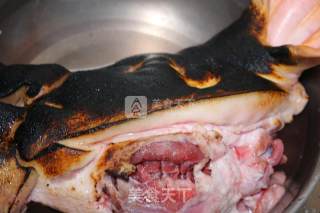 猪头肉的做法步骤：1