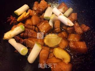 红烧肉的做法步骤：4
