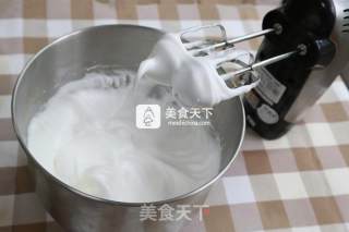 消耗淡奶油之作_淡奶油蛋糕的做法步骤：6