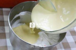 消耗淡奶油之作_淡奶油蛋糕的做法步骤：8