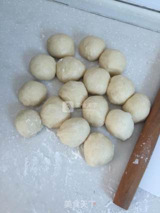 汤种豆沙包的做法步骤：7