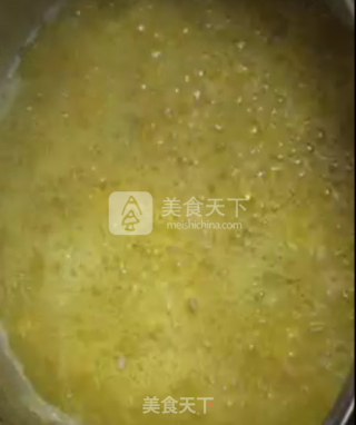苹果黄金粥的做法步骤：2