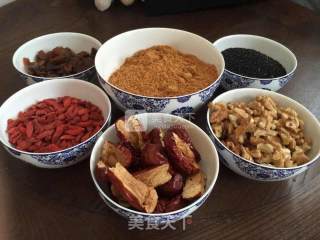 洛施玫瑰阿胶膏的做法步骤：1