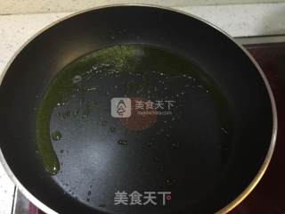 拔丝地瓜的做法步骤：3