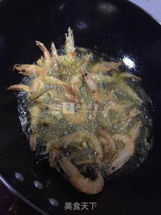 酥脆椒盐虾的做法步骤：6