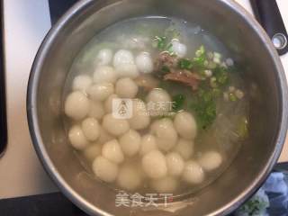咸汤圆的做法步骤：3