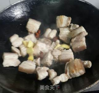 红烧肉的做法步骤：4