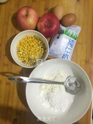 苹果玉米烙的做法步骤：1