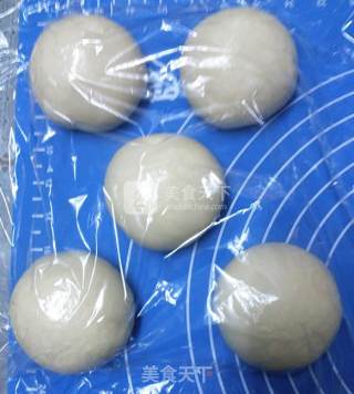 葡萄干椰蓉千层土司的做法步骤：7