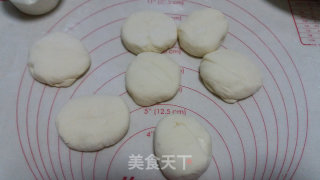 学生早餐：牛肉白萝卜发面馅儿饼的做法步骤：4