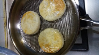 学生早餐：牛肉白萝卜发面馅儿饼的做法步骤：8