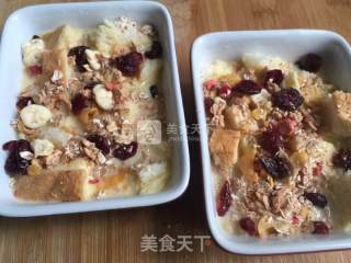 蛋奶燕麦吐司布丁的做法步骤：8