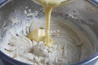 如此简单，口感细腻的——黄蛋糕的做法步骤：5