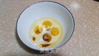 红糖枣泥蛋糕的做法步骤：1