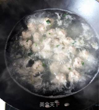香菜猪肉丸的做法步骤：7