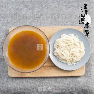 番茄黑蒜香菇面的做法步骤：7