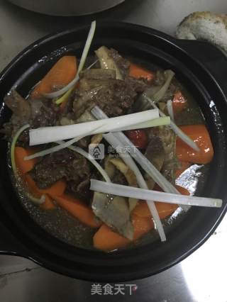砂锅牛排的做法步骤：5