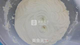赶潮流的热门面包——抹茶奶酪包的做法步骤：9