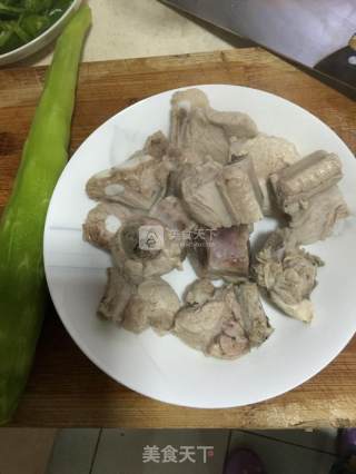 莴苣烧排骨的做法步骤：1
