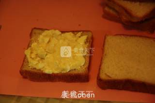 快手早餐（三）鸡蛋三文治的做法步骤：4