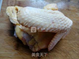香菇蒸土鸡的做法步骤：1