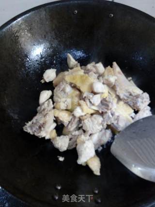 香菇蒸土鸡的做法步骤：4