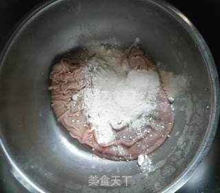 酸辣肚肺汤的做法步骤：1