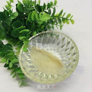 冰糖燕窝的做法步骤：2