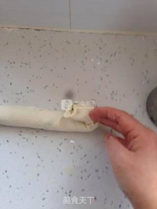烫面葱油饼的做法步骤：12