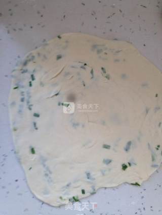 烫面葱油饼的做法步骤：15