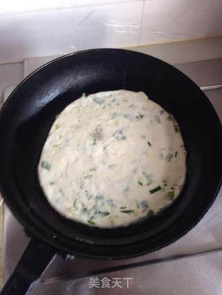 烫面葱油饼的做法步骤：17