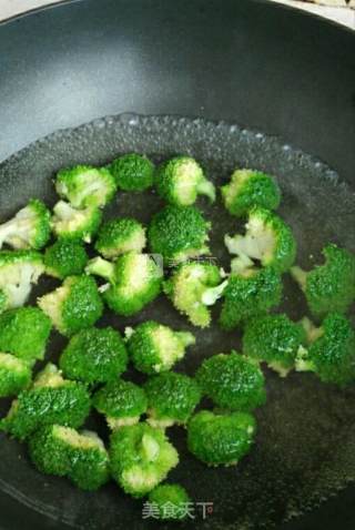 耗油杏鲍菇西兰花的做法步骤：5