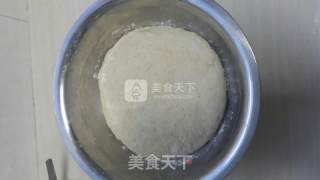 酥软麻花的做法步骤：1
