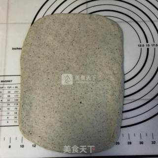 浓香黑芝麻吐司的做法步骤：3